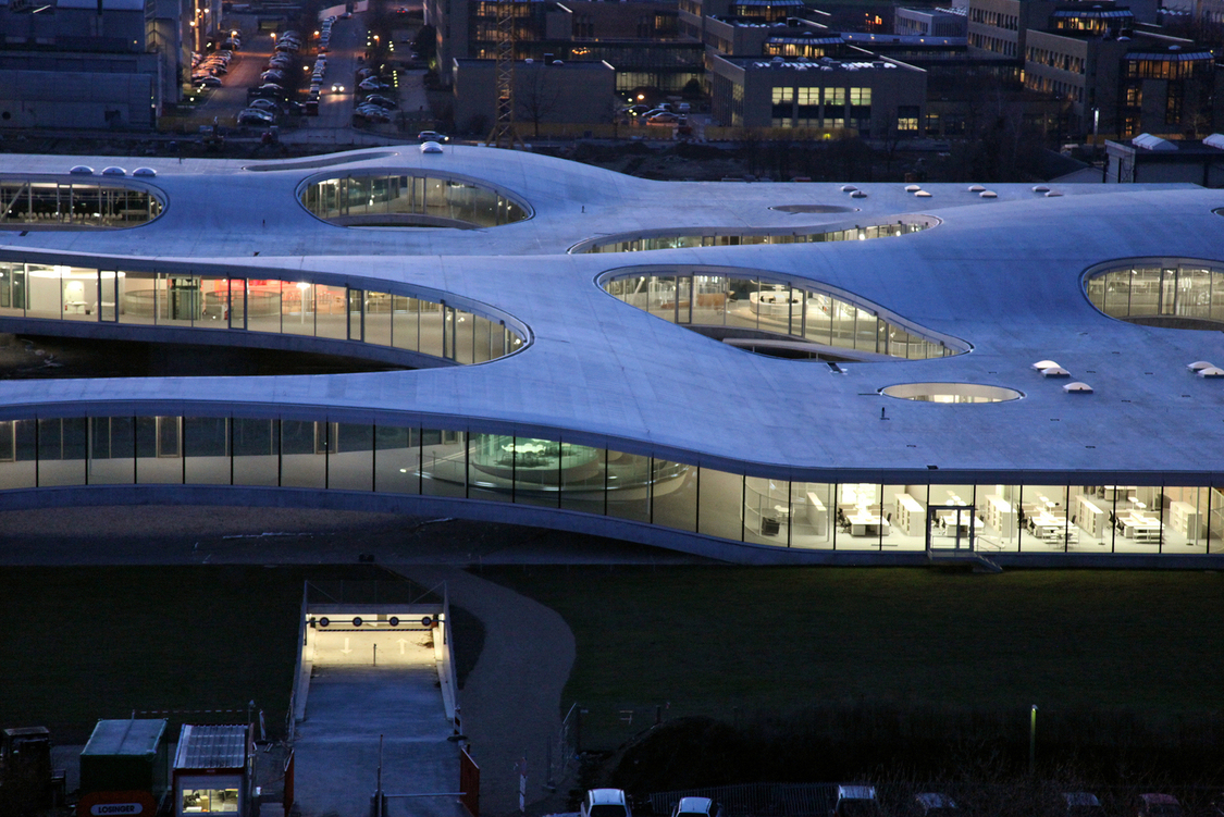Rolex Learning Center